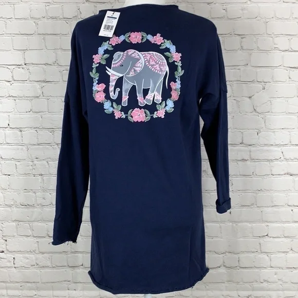 Crown & Ivy 3/4 Raw Edge Ellie Sweeper Top Navy M - Picture 2 of 13